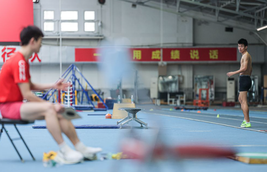 在米乐m6体育感受真实的比赛氛围